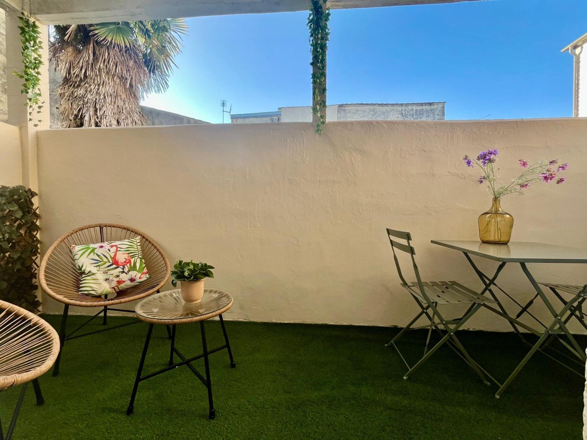 Escapade Vintage Avec Terrasse En Centre Historique Apartman La Rochelle  Kültér fotó