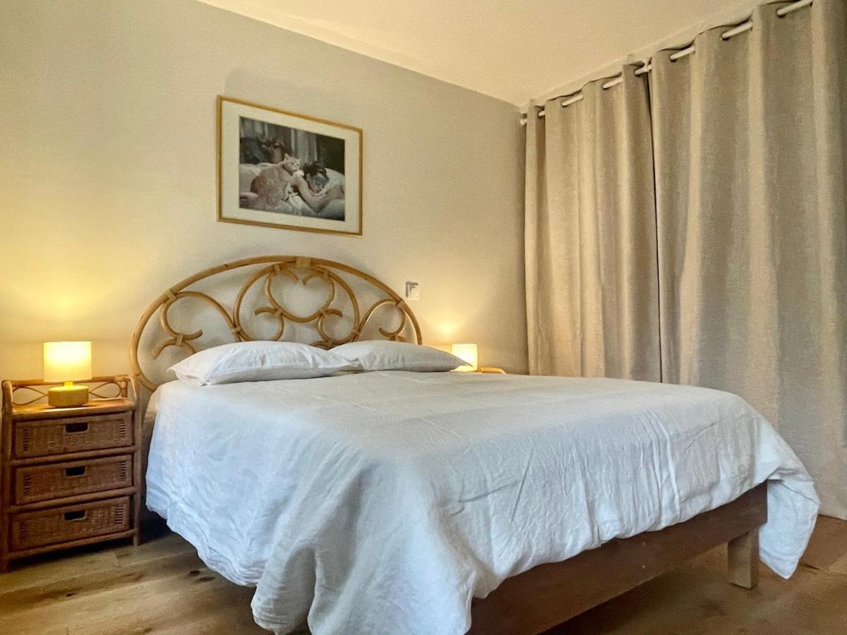 Escapade Vintage Avec Terrasse En Centre Historique Apartman La Rochelle  Kültér fotó