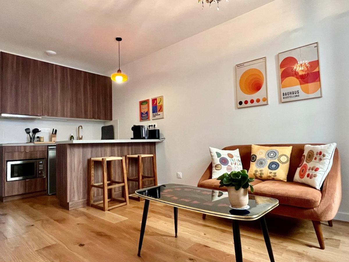 Escapade Vintage Avec Terrasse En Centre Historique Apartman La Rochelle  Kültér fotó