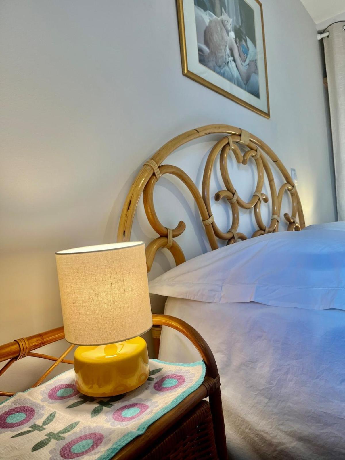 Escapade Vintage Avec Terrasse En Centre Historique Apartman La Rochelle  Kültér fotó