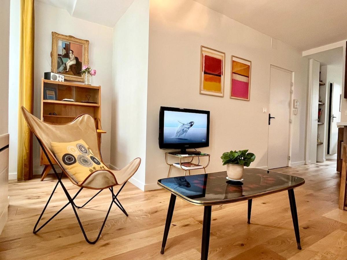 Escapade Vintage Avec Terrasse En Centre Historique Apartman La Rochelle  Kültér fotó