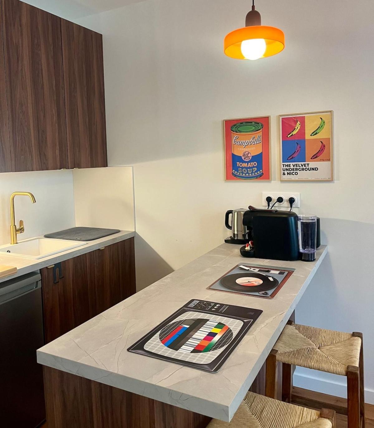Escapade Vintage Avec Terrasse En Centre Historique Apartman La Rochelle  Kültér fotó